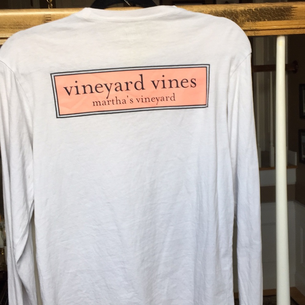 Vineyard Vines long sleeved tee